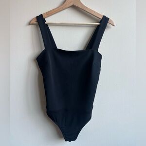 Lulus Black Square Neck Bodysuit Sleeveless Size M
